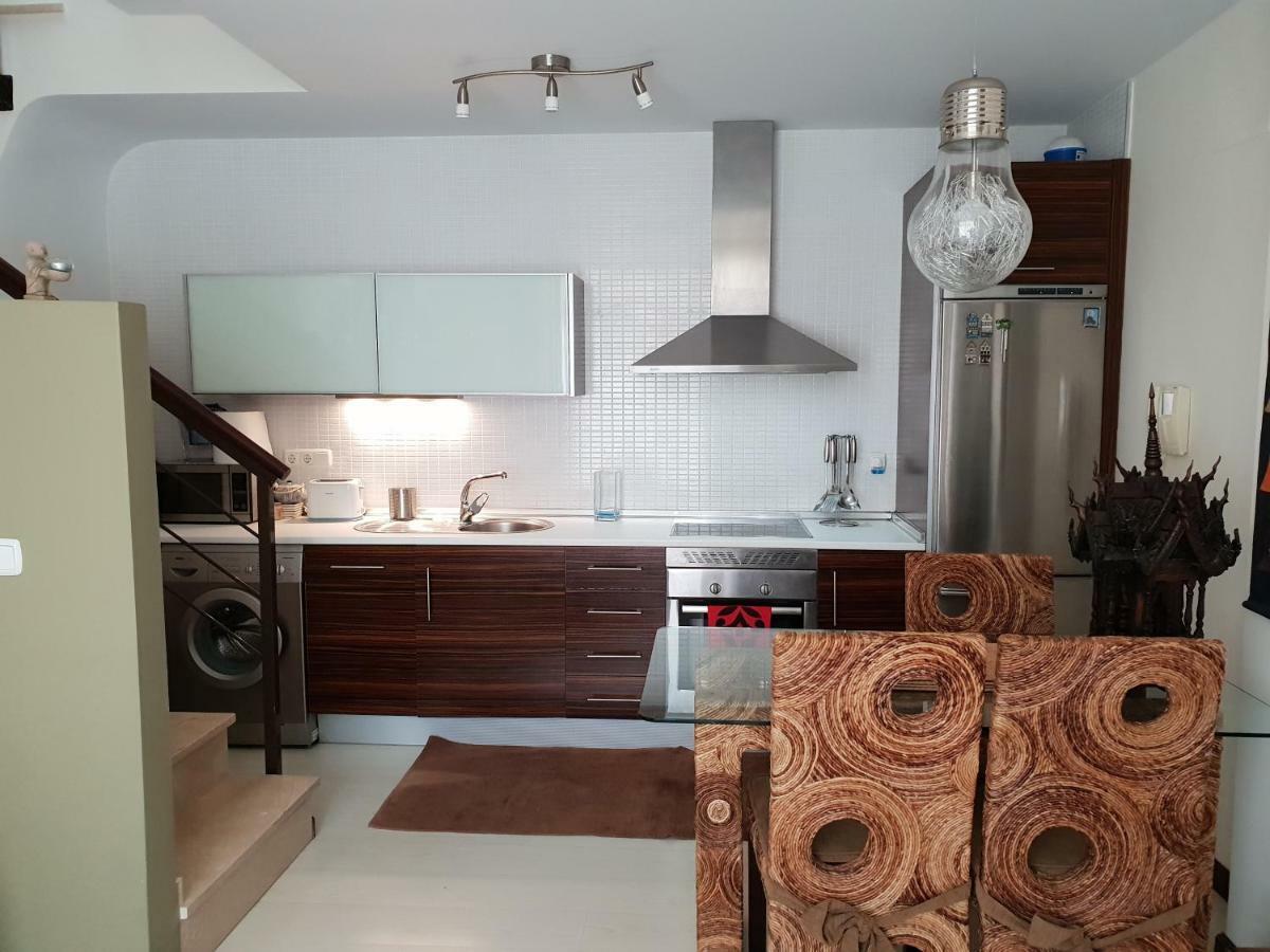 Banyan Cotobro Villa อัลมูเญการ์ ภายนอก รูปภาพ