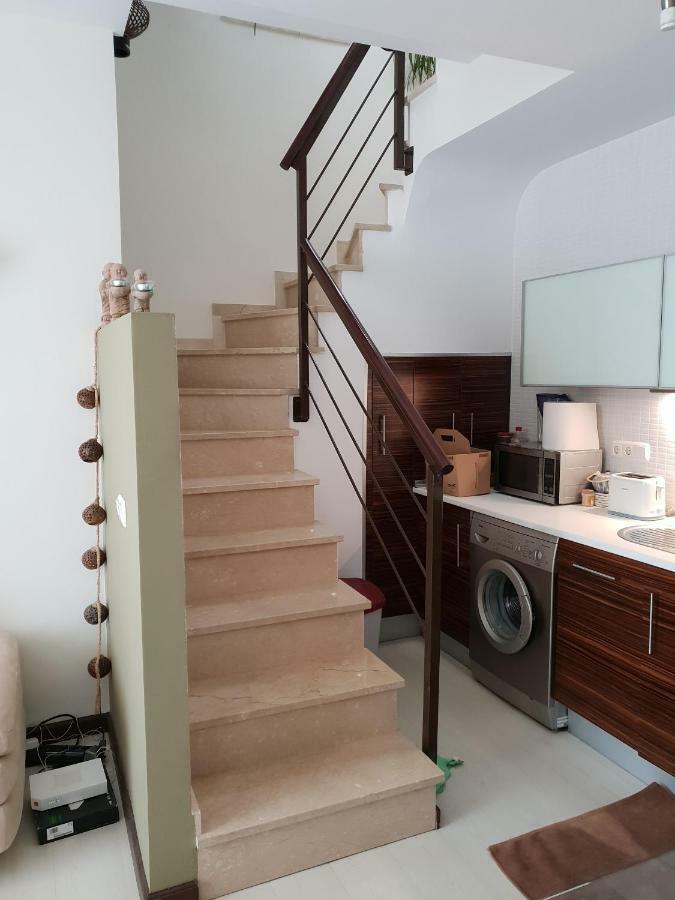Banyan Cotobro Villa อัลมูเญการ์ ภายนอก รูปภาพ