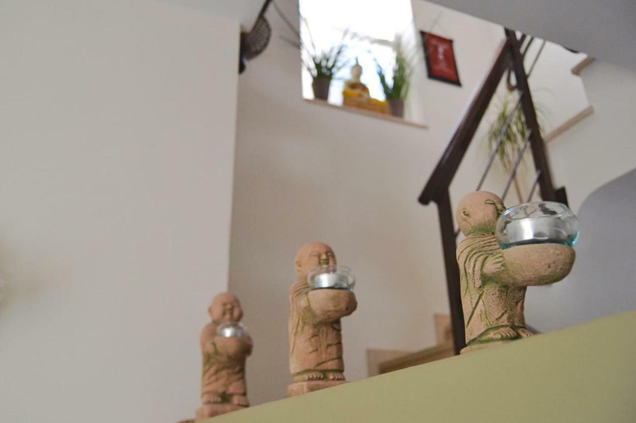 Banyan Cotobro Villa อัลมูเญการ์ ภายนอก รูปภาพ